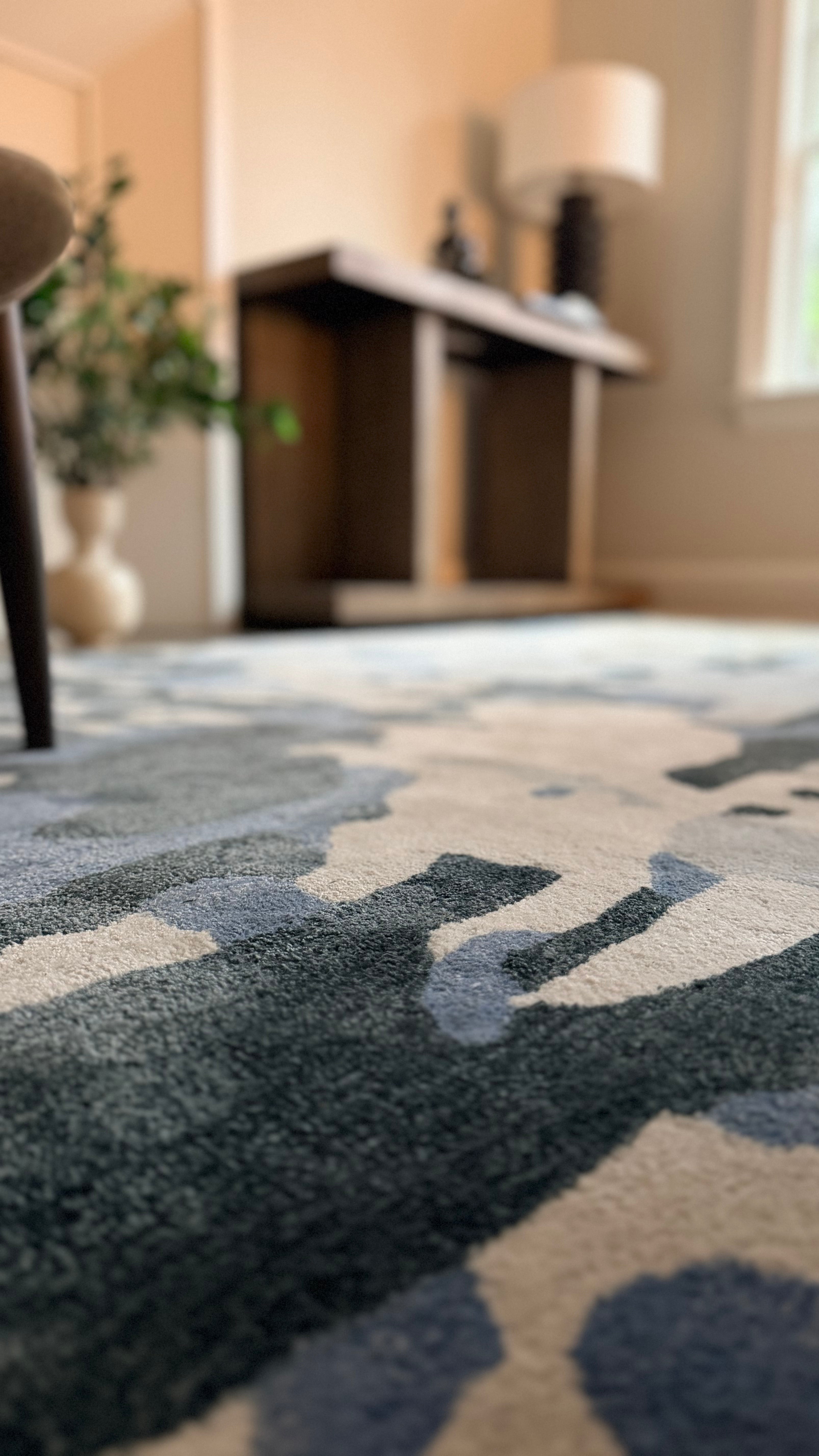 Abstract Hand Tufted Rug 10x14